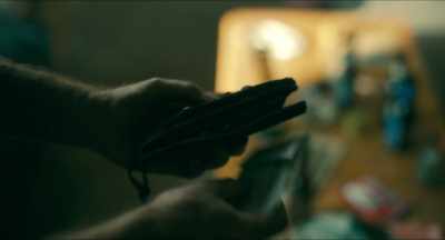 - [kids] Ooh, ooh.
- Hmm... You. - Doctor Sleep