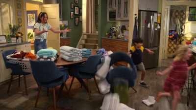 [kids screaming] - Side Hustle