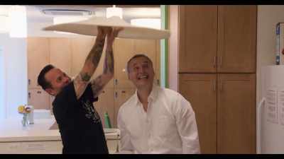 -[kids] Whoa!
-[all laughing] - Somebody Feed Phil