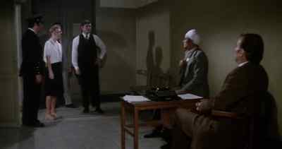 -Kill him!
"Who gave the orders? - Mordet på Trotskij