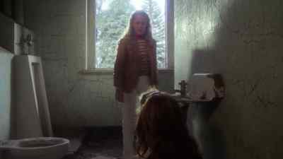 Kill! Killer's got you. - Prom Night