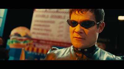 Kill that loser Bumper! - Pitch Perfect: Bumper in Berlin