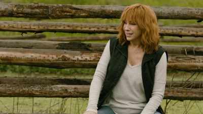 Kim:
Deputy, never thought
I'd say this, - Reba McEntire's The Hammer