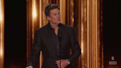 Kim Kardashian,
thank you so much for being here. - The Roast of Tom Brady