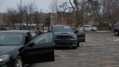 Kim, Kev,
we're at Jefferson Junior High, - Chicago P.D.