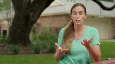 [Kim] So, this is
a brand new powder bath, - Why the Heck Did I Buy This House?