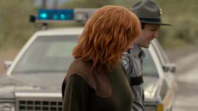 -Kim: Thank you.
- Um, just, uh, - Reba McEntire's The Hammer