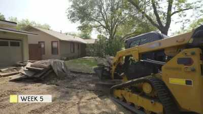 [Kim] The Carlton's
Cleaver-esque front yard - Why the Heck Did I Buy This House?
