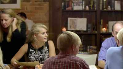 Kim: WHEN OLIVIA PULLED ME ASIDE
AND TOLD ME - Welcome to Plathville