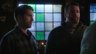 Kind of hard to catch him
between films, - The Holiday Exchange