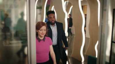 - Kind of.
He helped me get this job - Zoey's Extraordinary Playlist