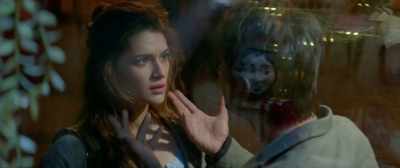 King, you too shouldn't
be looking at me like this. - Raabta