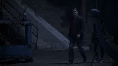 Kira. Turn around and go home. - Take your friends with you. - I can't. When I looked at the game I - Teen Wolf