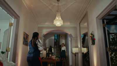 KIRSTEN: Why didn't you tell me - A Not So Royal Christmas