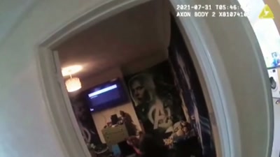 Kirsty Bennett
is a criminal psychologist. - Killers: Caught on Camera