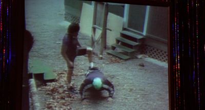 Kiss the ground joker boy - Heavyweights