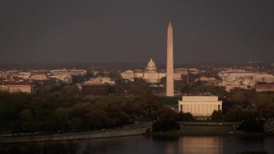 [kissing] - Designated Survivor