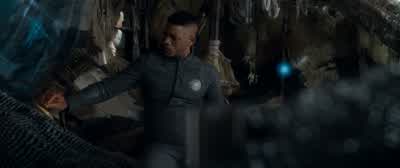 Kitai, you've got incoming. - After Earth
