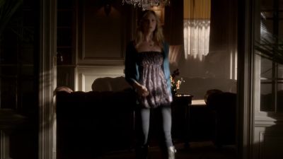 Klaus? We need to talk. - The Vampire Diaries
