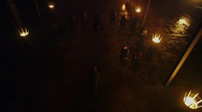 Kneel before
the Demon's head. - Arrow