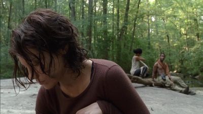 (knife scraping) - The Walking Dead