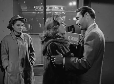 Knit me a muffler - All About Eve