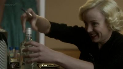 KNOCK AT DOOR - Call the Midwife
