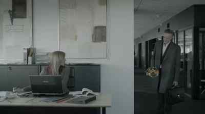 - Knock, knock... Am I disturbing you?
- No. - The Bridge