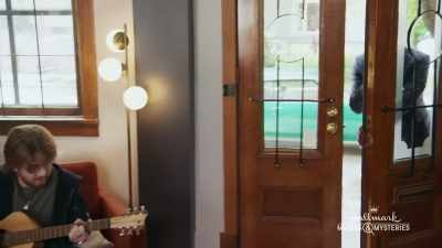 Knock, knock. Well, if
it isn't my favorite client. - Perfect Harmony