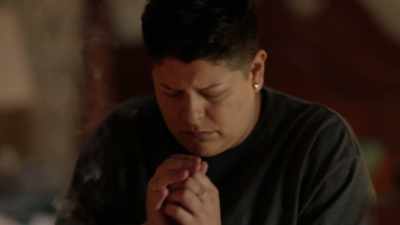 [knocking at door] - Vida