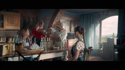 [knocking at door] - The Taming of the Shrewd