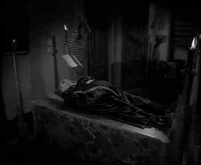 [Knocking]
Front door! - The Munsters