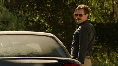 (KNOCKING, MUFFLED GRUNTING) - Lethal Weapon