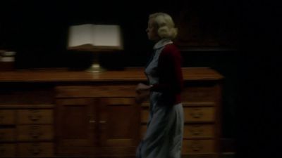 KNOCKING ON DOOR - Call the Midwife