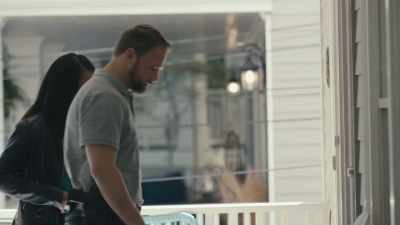 [knocking on door] - My Sister's Serial Killer Boyfriend