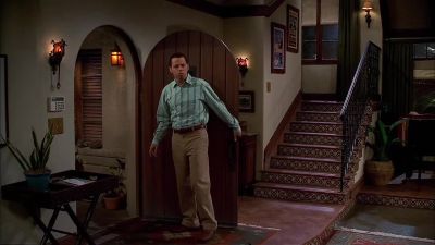 (knocking) - Two and a Half Men