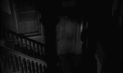 [Knocking] - Kiss Me Deadly