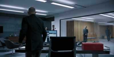[knocking] - Bodyguard