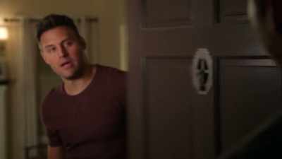 (knocking) - 9-1-1