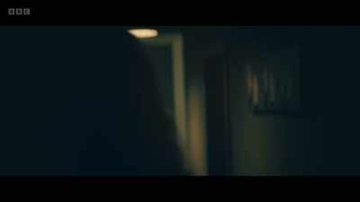 KNOCKS ON DOOR - Am I Being Unreasonable?