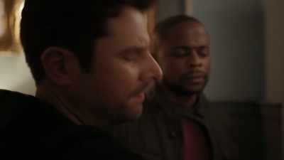 [knocks on door] - Psych 2: Lassie Come Home