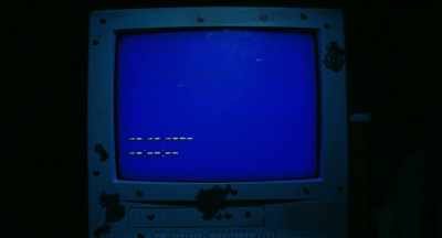 - [knocks on TV screen]
- [TV clicks on] - Mr. Crocket