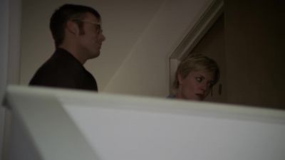 (knocks) - Stargate SG-1
