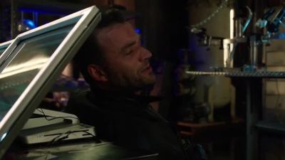 Know what I like most
about boomerangs, Lyla? - Arrow