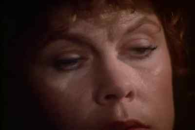 KNOWLTON: Thank you,
Miss Russell. - The Legend of Lizzie Borden