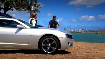 Kono's been out for
almost two hours. - Hawaii Five-0