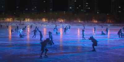 (Korean) It's going to snow,
be careful on the road. - The Breaking Ice