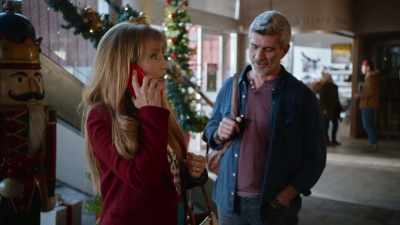 [kristen] hey, mom. - A Christmas Spark