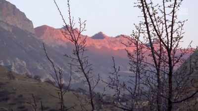 Kubachi is right there, Levison,
over that ridge. - From Russia to Iran: Crossing Wild Frontier