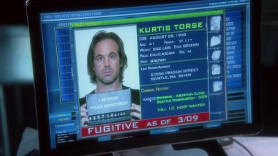 Kurtis torse. - CSI: Crime Scene Investigation